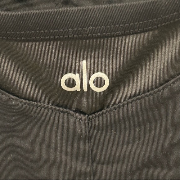 Alo black athletic tank size Medium - Picture 5 of 5